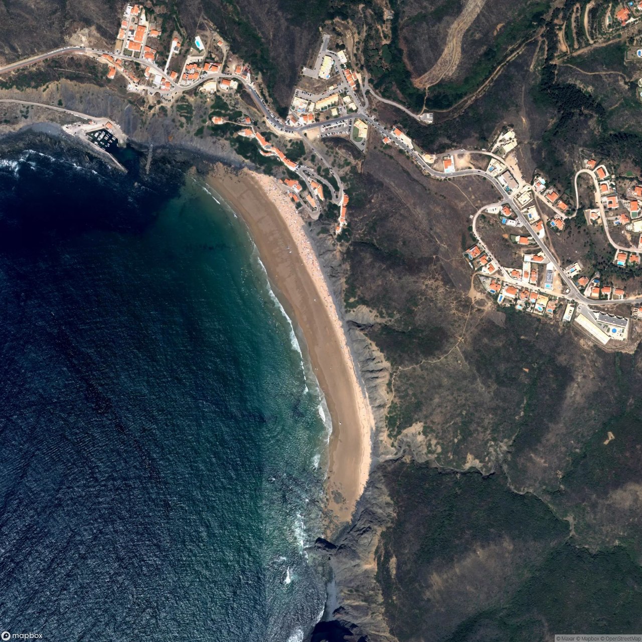 Praia da Arrifana surf break