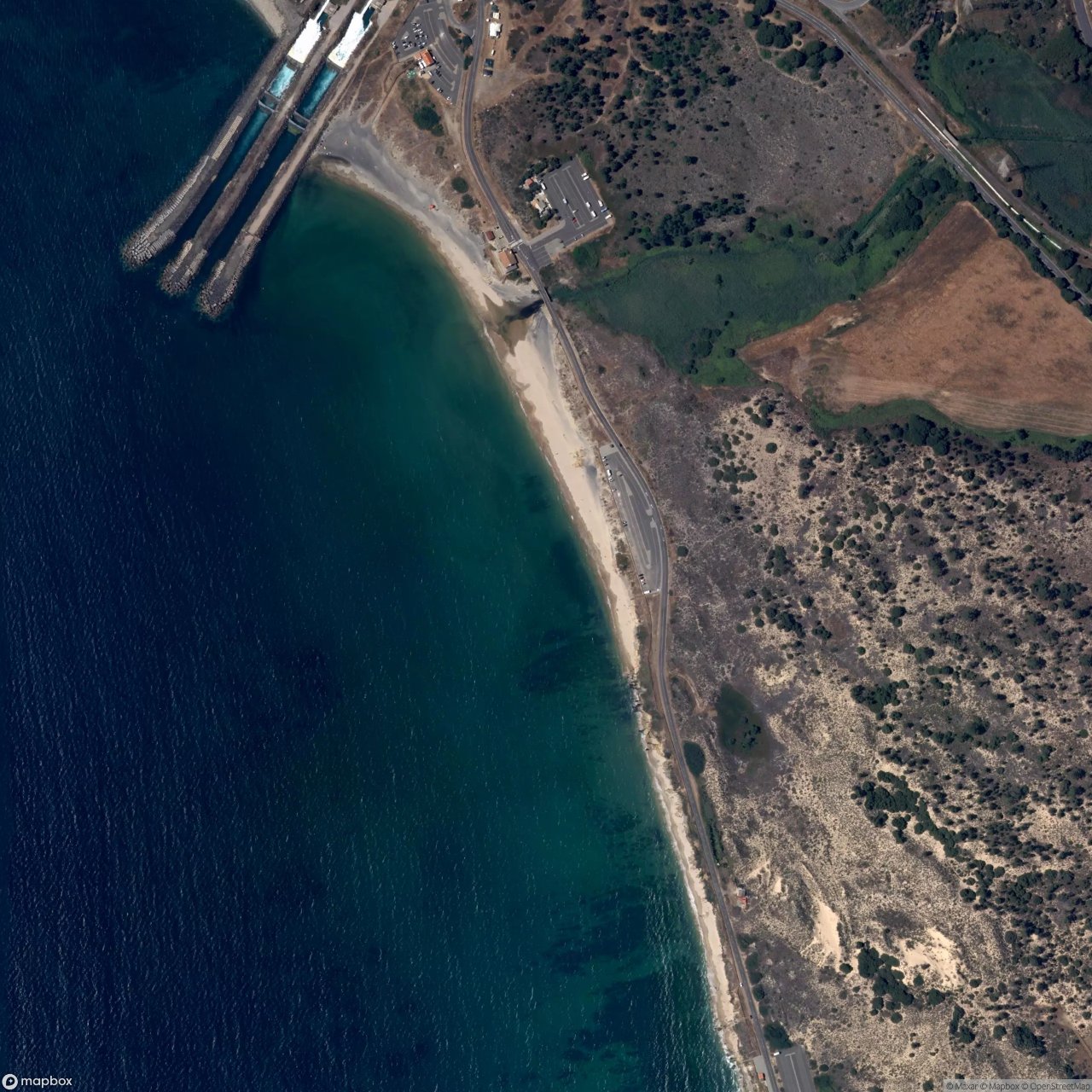 Praia do Sao Torpes surf break