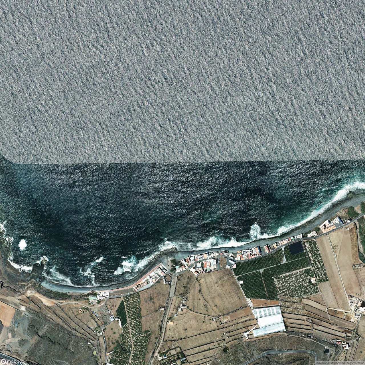 El Circo surf break
