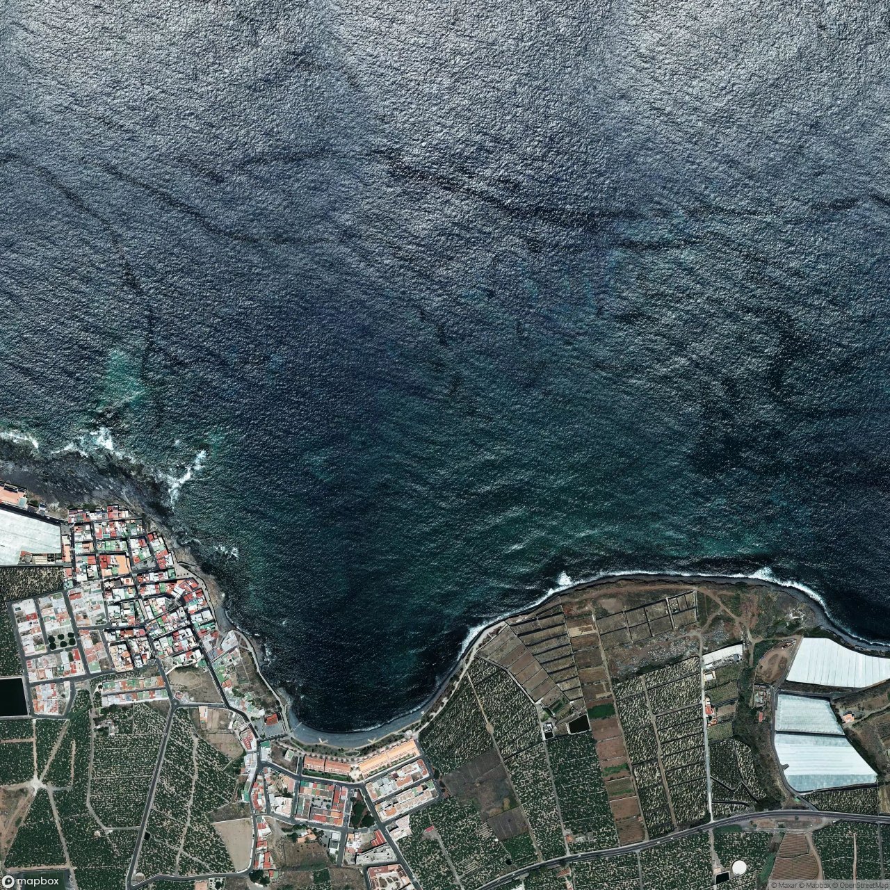Derecha de la Caleta surf break