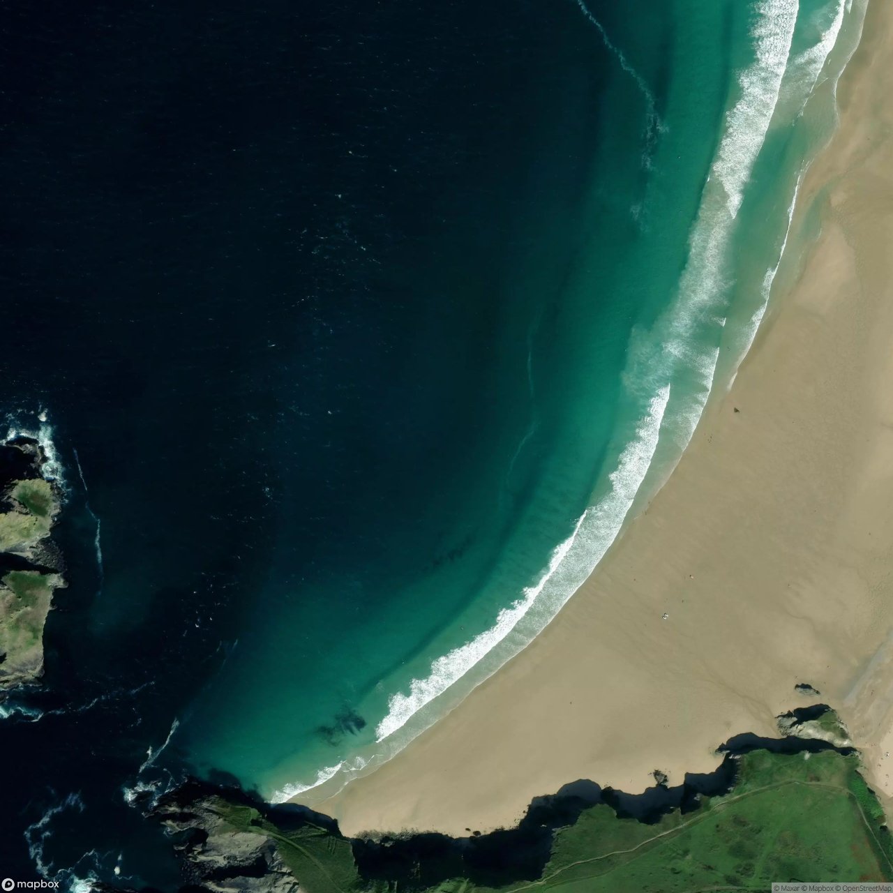 Holywell Bay surf break