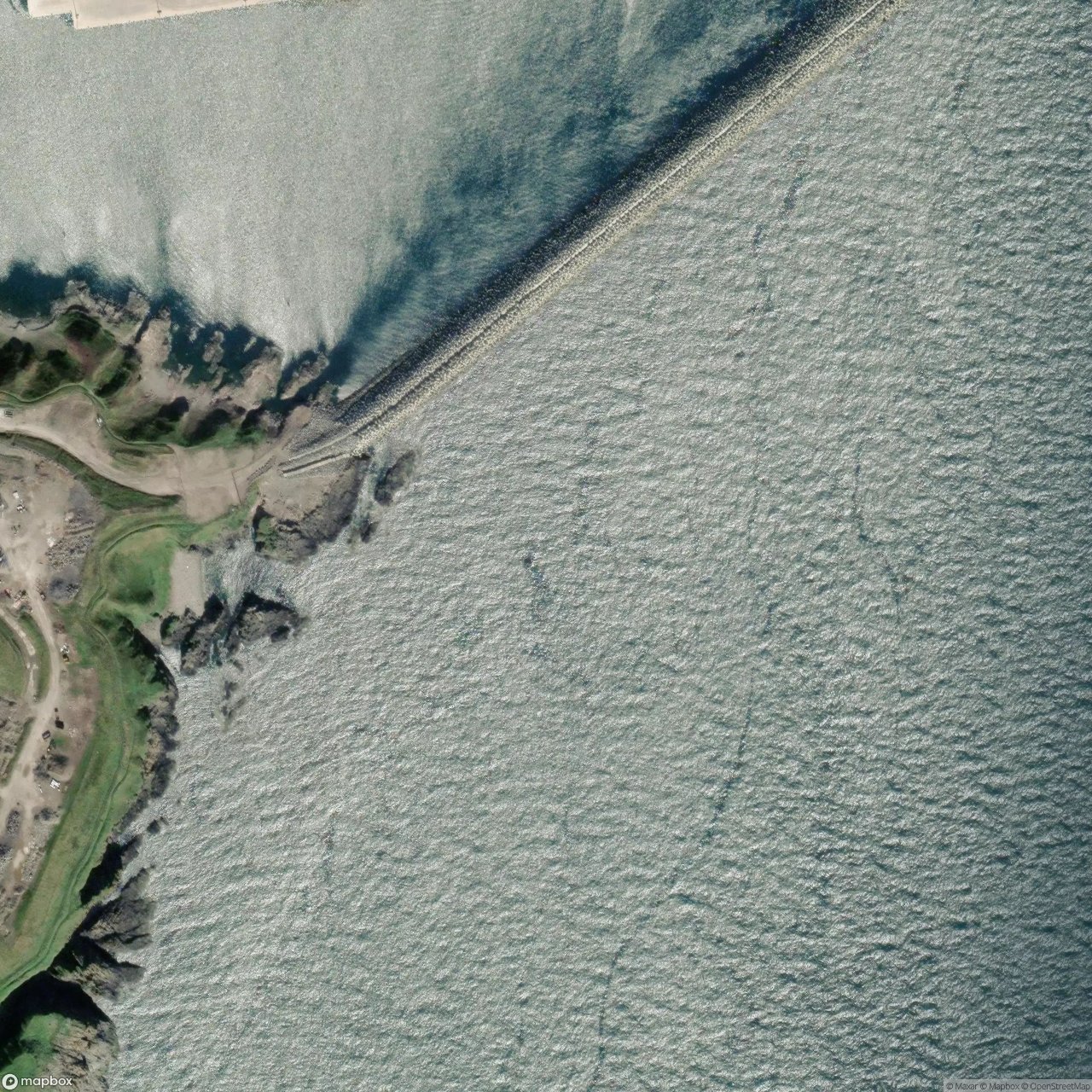 Nigg Bay surf break