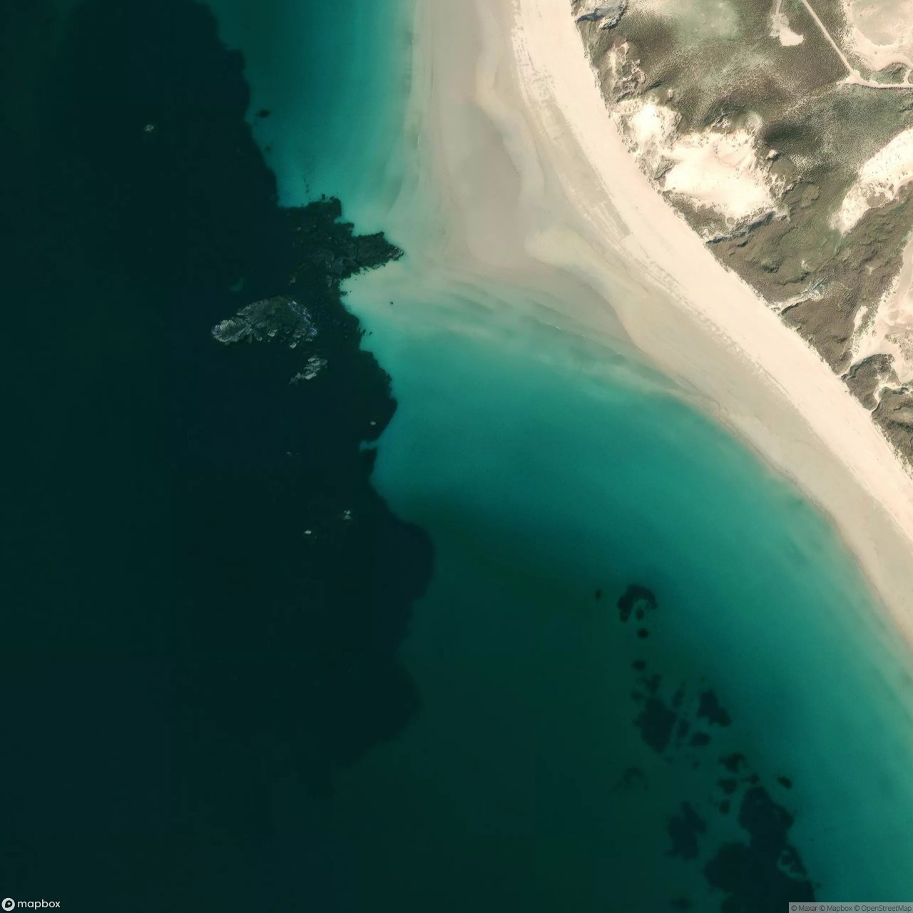 Balnakiel Bay surf break