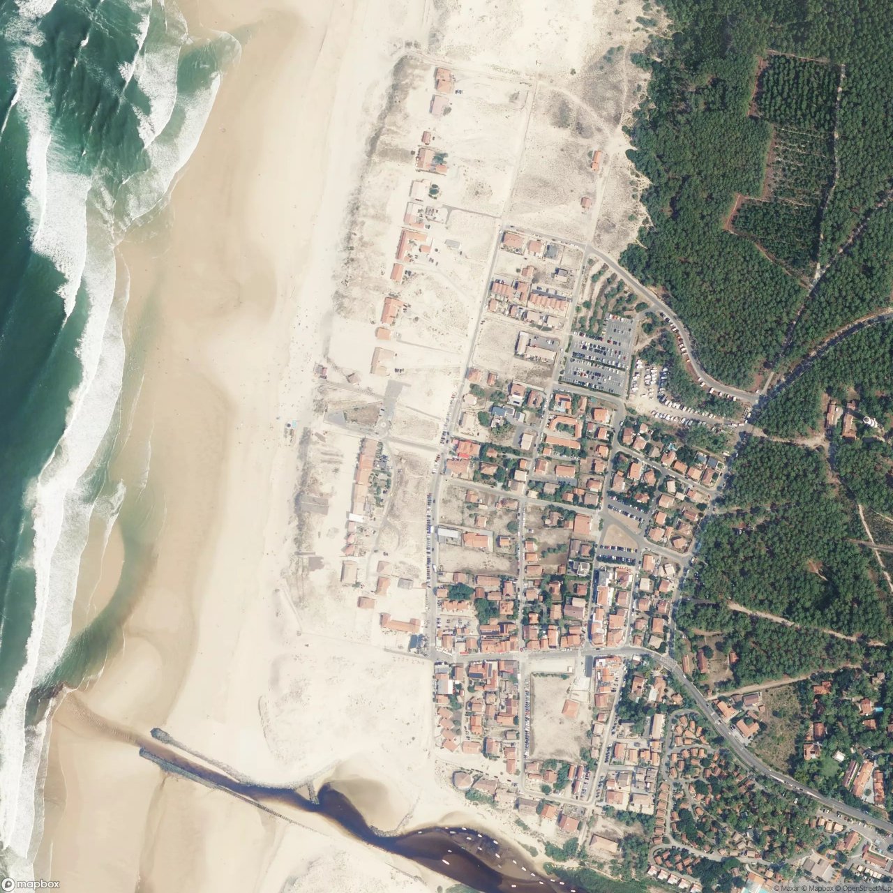 Plage de Contis surf break