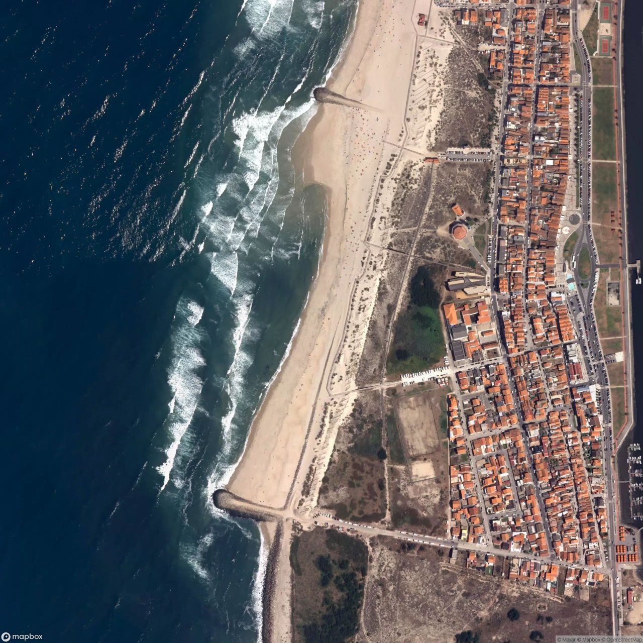 Praia da Costa Nova surf break