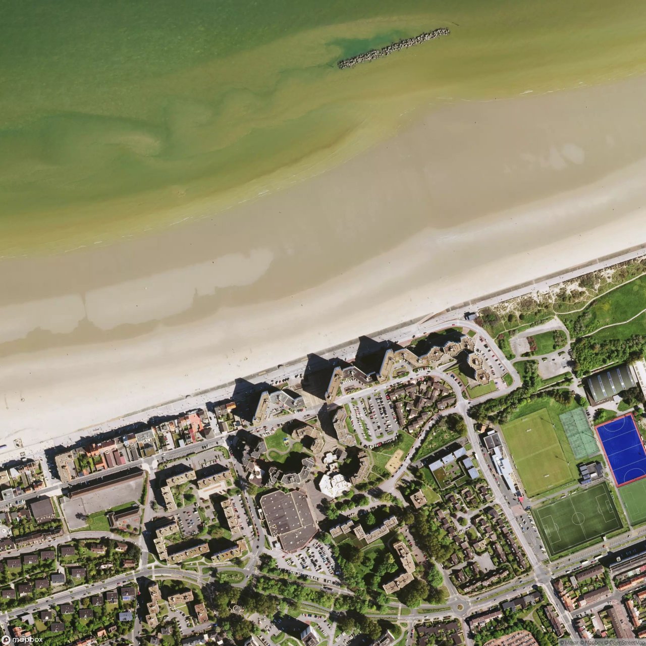 Plage de Malo surf break