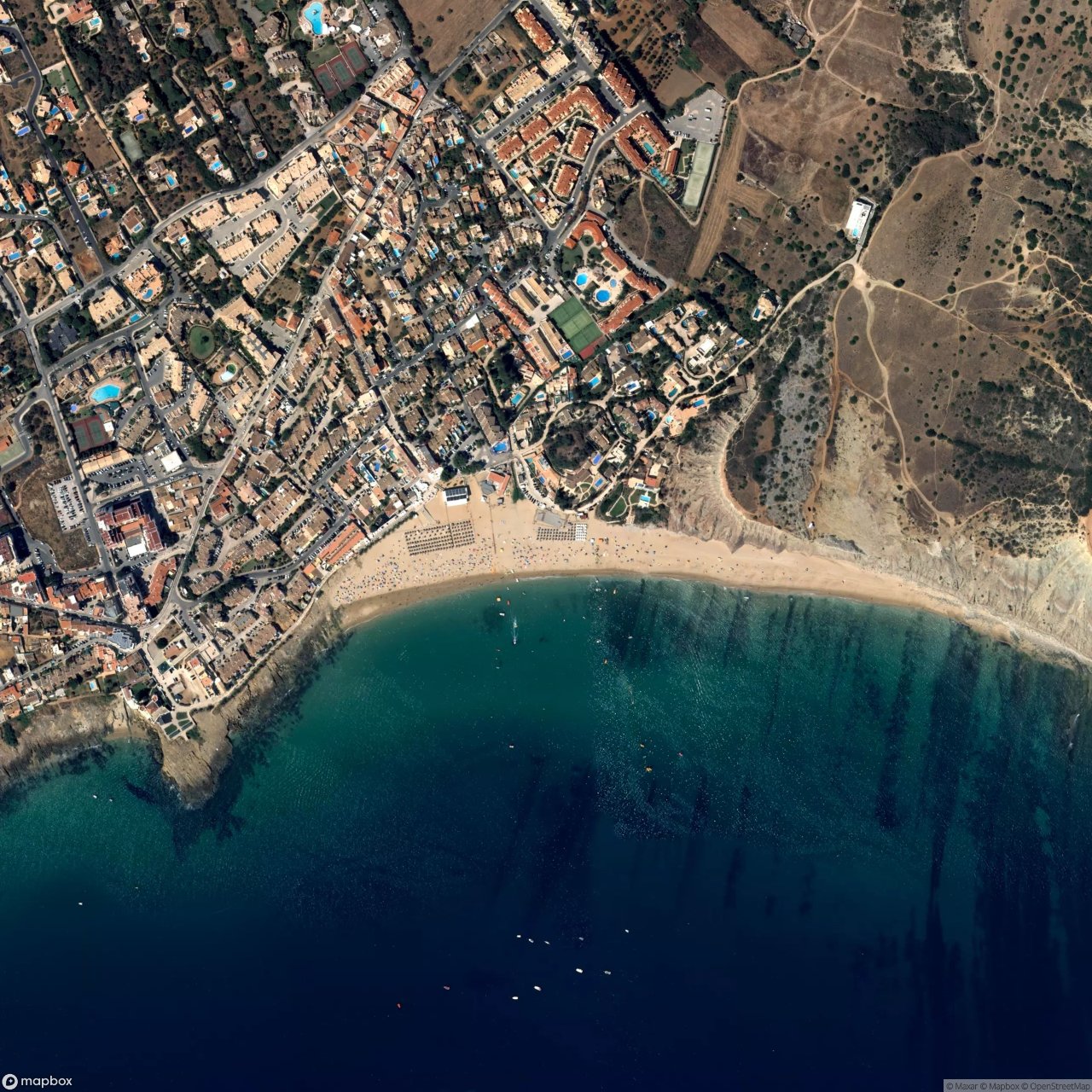 Praia da Luz surf break