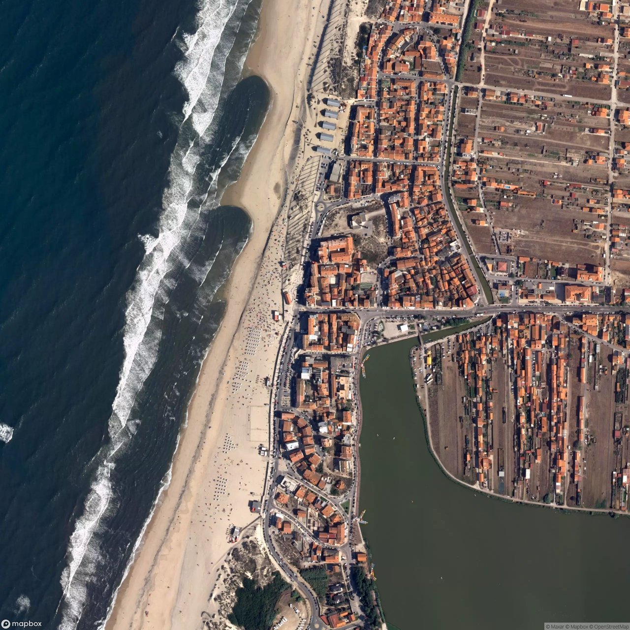 Praia de Mira surf break