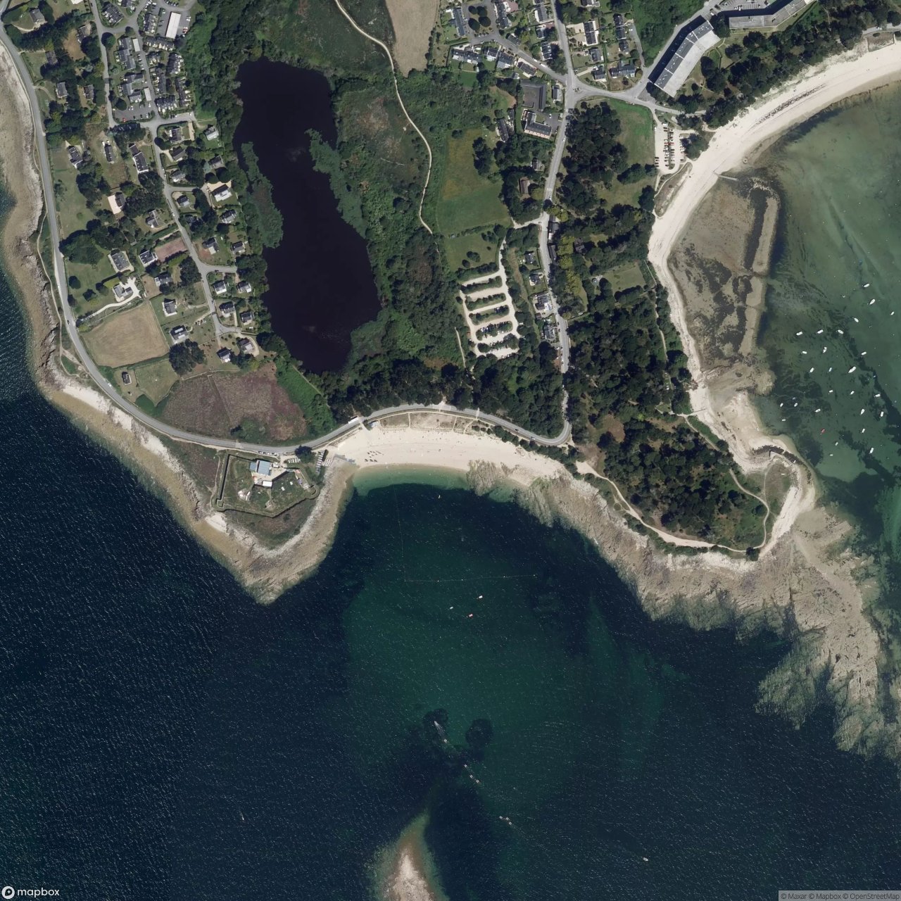 Plage de Kernevest surf break